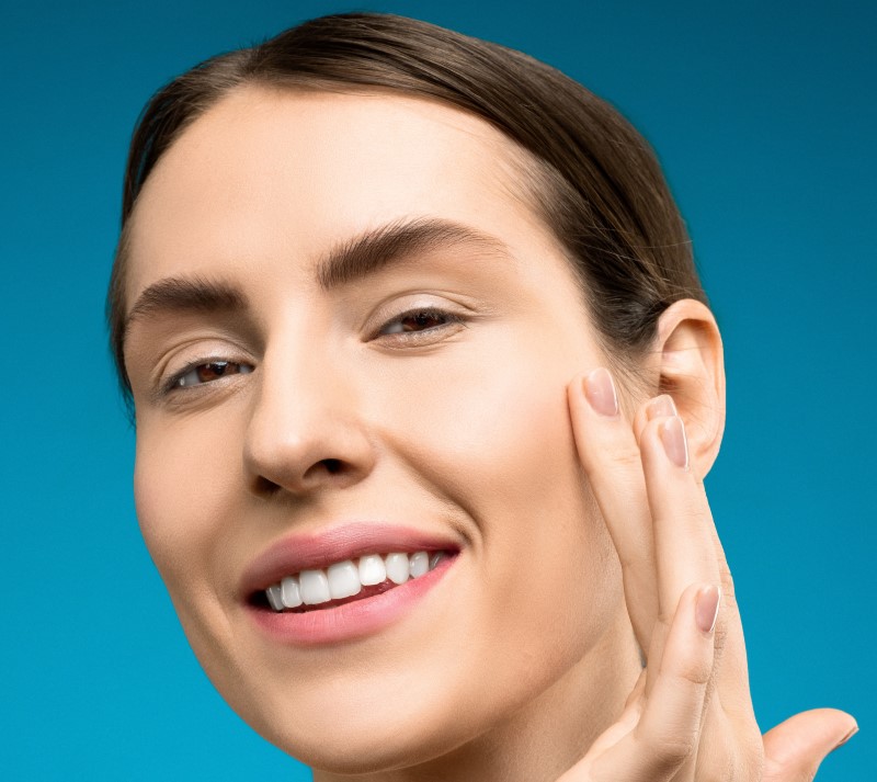 The difference between Microdermabrasion and Microneedling