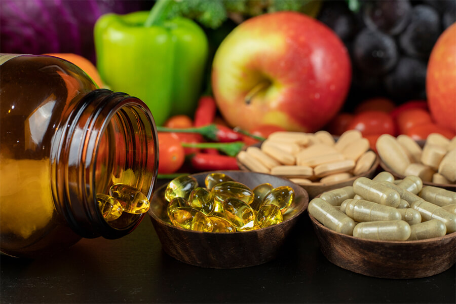 Multivitamins in pills and in fruits